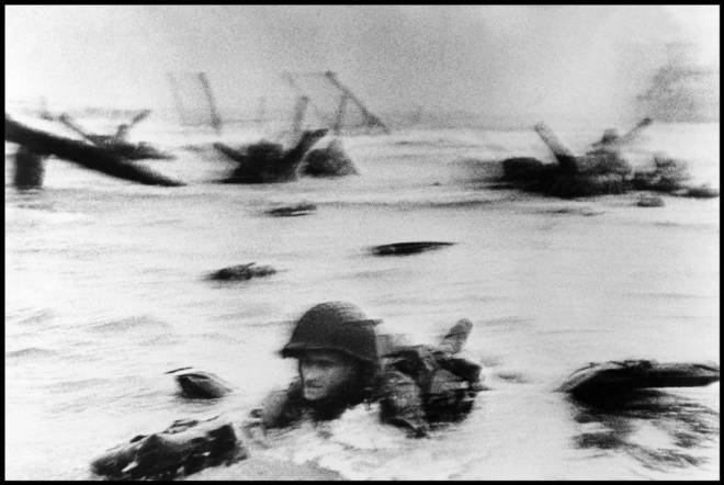 Αυτή η εικόνα δεν έχει ιδιότητα alt. Το όνομα του αρχείου είναι FRANCE.-Normandy.-June-6th-1944.-Landing-of-the-American-troops-on-Omaha-Beach.2.jpg